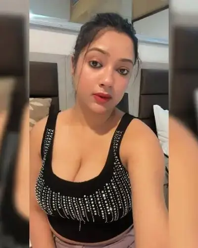 Call Girls Service Phulera